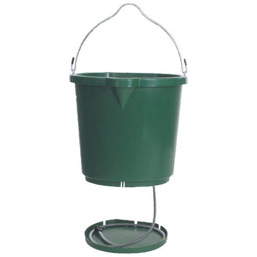 FARM INNOVATORS OVERSIZED HEATED FLAT-BACK BUCKET